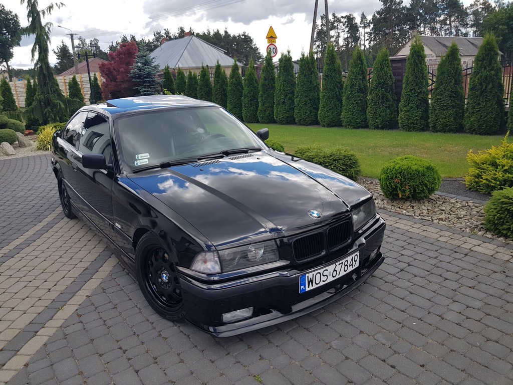 BMW E36 328i coupe