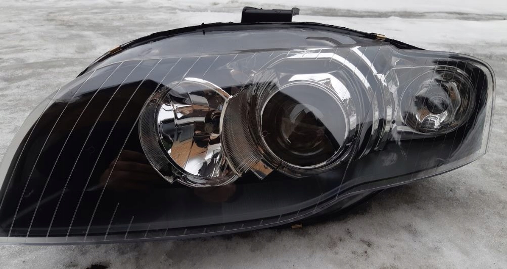 NOWE Lampy Reflektory Bixenon Audi A4 B7 SLINE