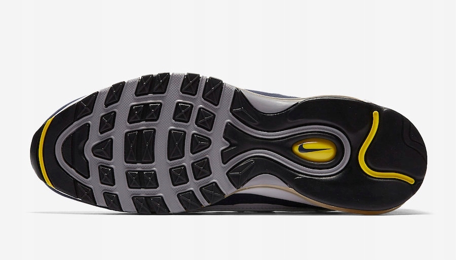 nike 640744 105