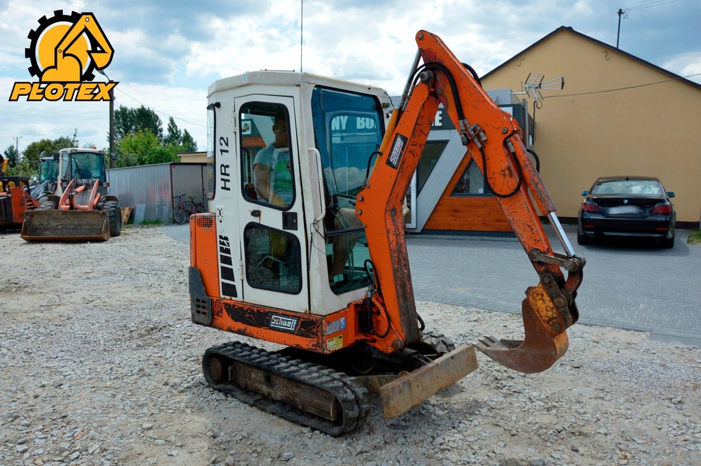 Minikoparka mini koparka Schaeff HR12 97r. 1700kg