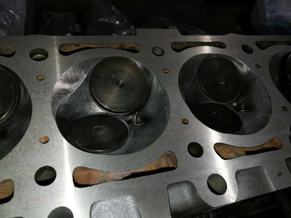 głowica M20B25 885 e30 e28 e34 325i 525i M20 2.5