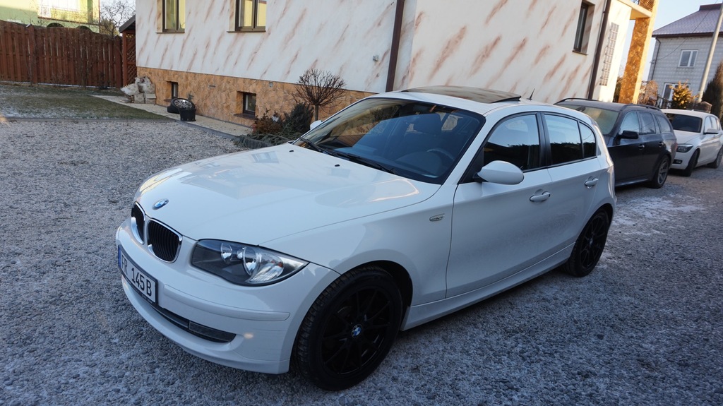 BMW E87 118i alus navi 2.0 benzyna uszk. silnik
