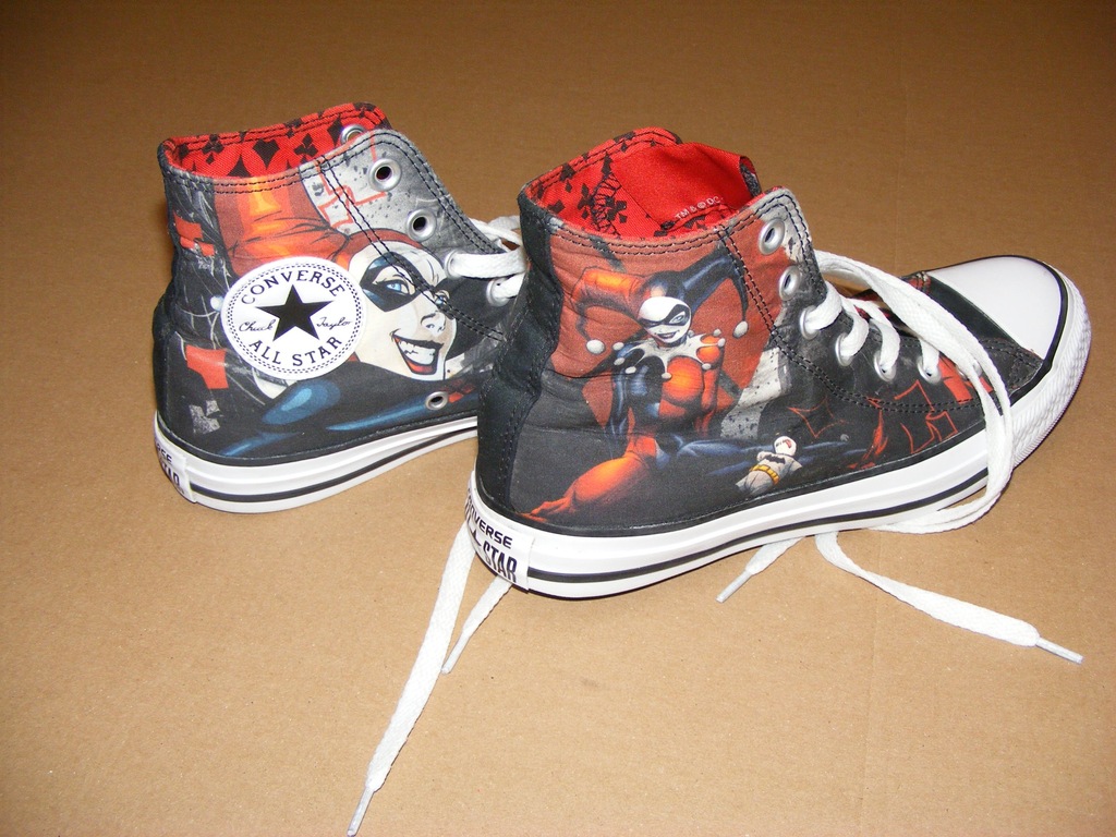 converse harley quinn