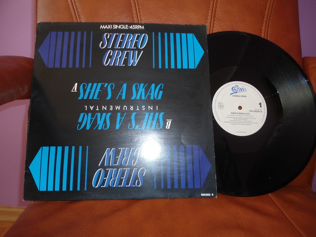 STEREO CREW/SHE'S A SKAG