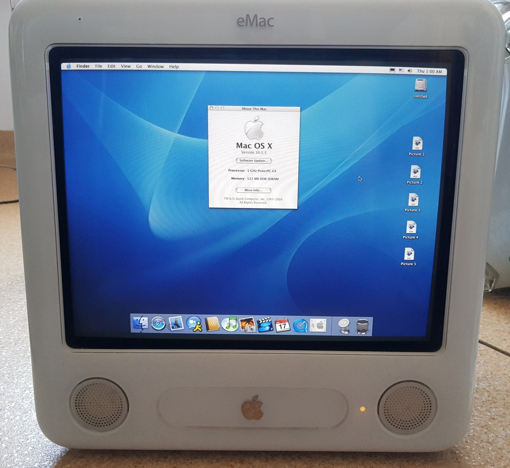 Apple Macintosh eMac G4 A1002 1GHz/512MB/40GB/CD