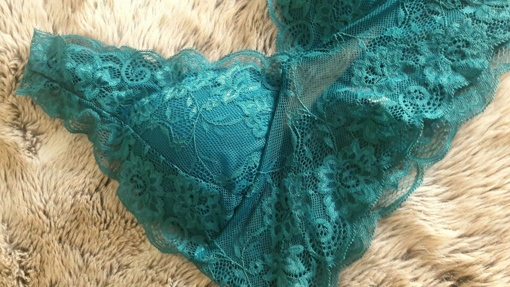 Biustonosz stanik koronkowy soft bra tumblr insta