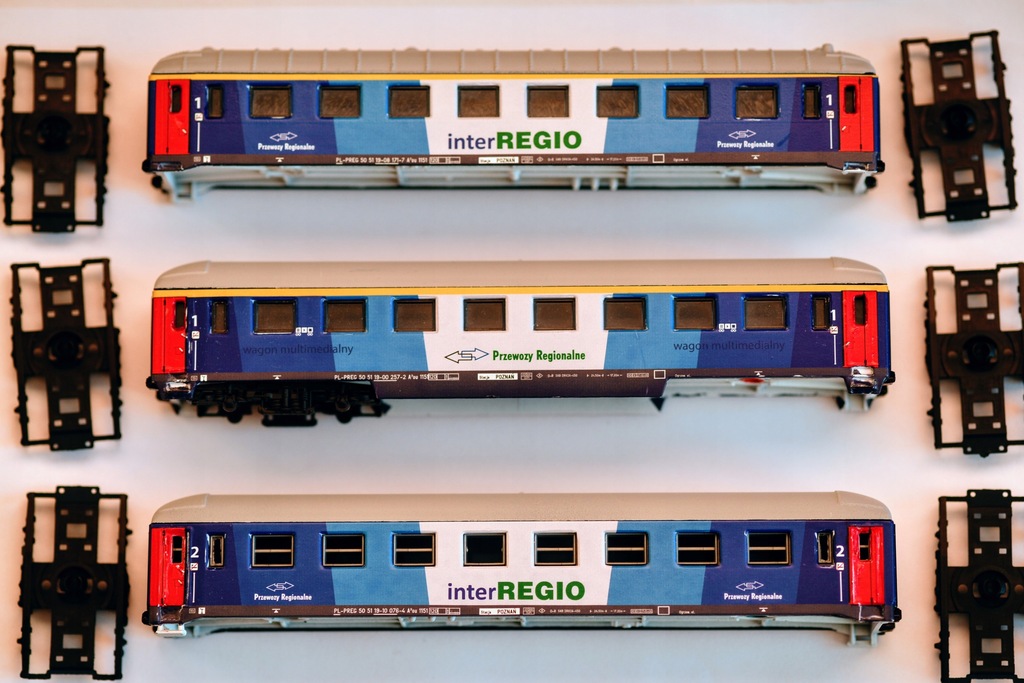 3 Wagony PKP interREGIO Przewozy Regionalne H0