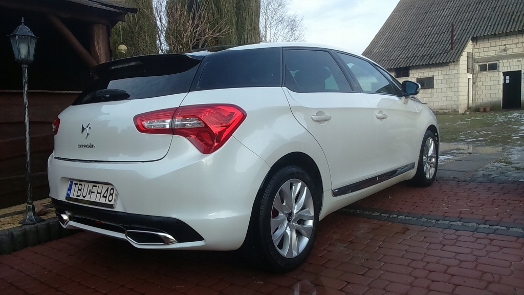 Samochód osobowy Citroen DS5 2.0 HDI - 7732802169 - oficjalne archiwum