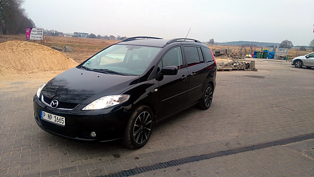 MAZDA 5  CZARNA w ten wekend 11900