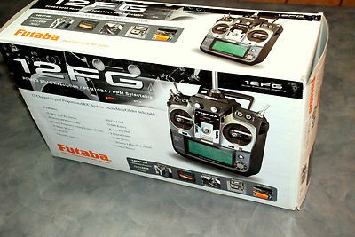 Aparatura RC Futaba T-12 FG 2,4 GHz