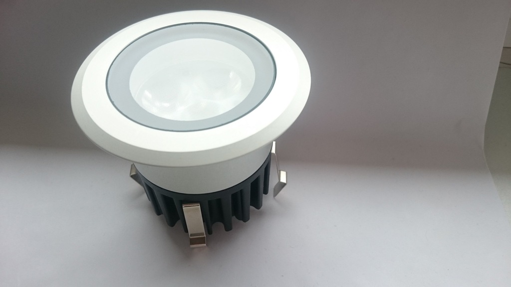 oprawa najazdowa IP67 Power LED Ares Tapioca basen