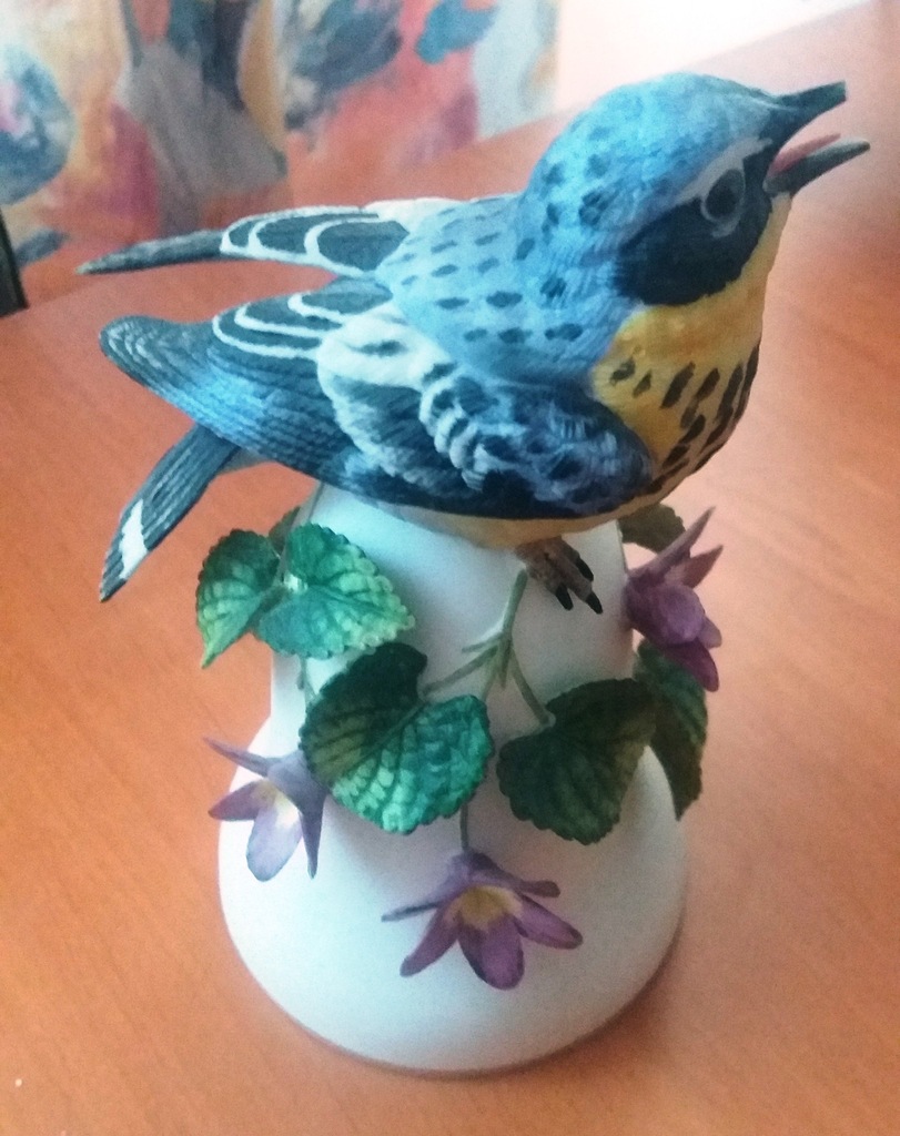 Lasówka magnoliowa-Franklin Mint - dzwonek