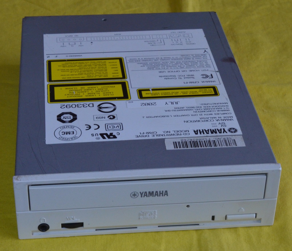 YAMAHA CRW-F1DX ヤマハ 外付けCD-R/RWドライブ