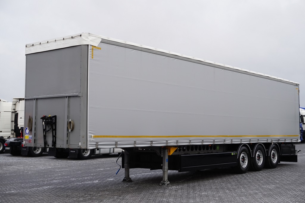 BERGER / FIRANKA / 5200 KG / OŚ PODNOSZONA /  XL /
