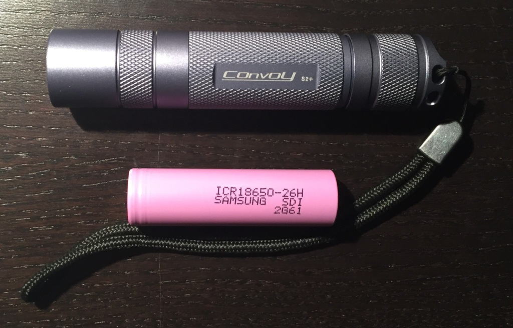 Latarka Convoy S2+, Samsung 2600 mAh, uchwyt rower