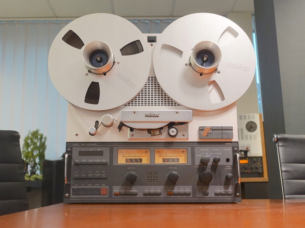 OKAZJA - magnetofon szpulowy REVOX C270 tanio