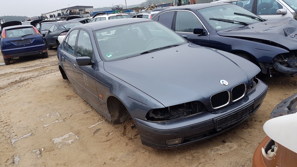 MASKA POKRYWA SILNIKA BMW E39 FJORDGRAU METALLIC