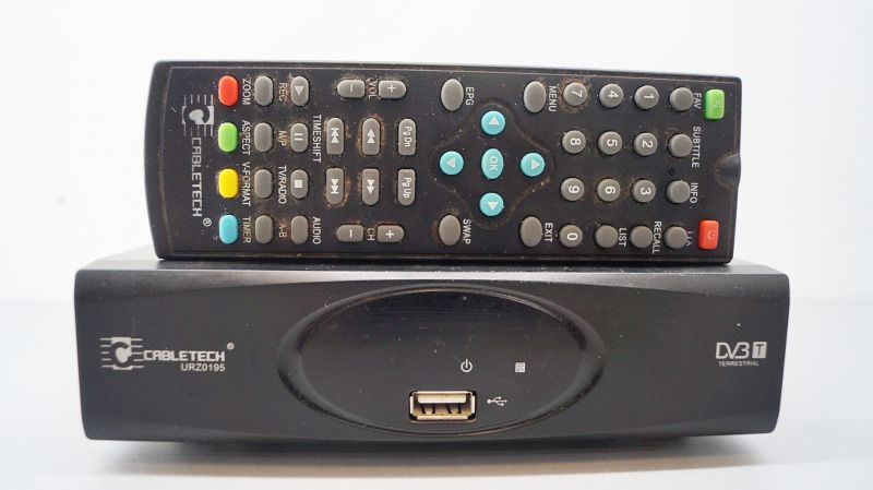 TUNER DVBT CABLETECH URZ0195 + PILOT