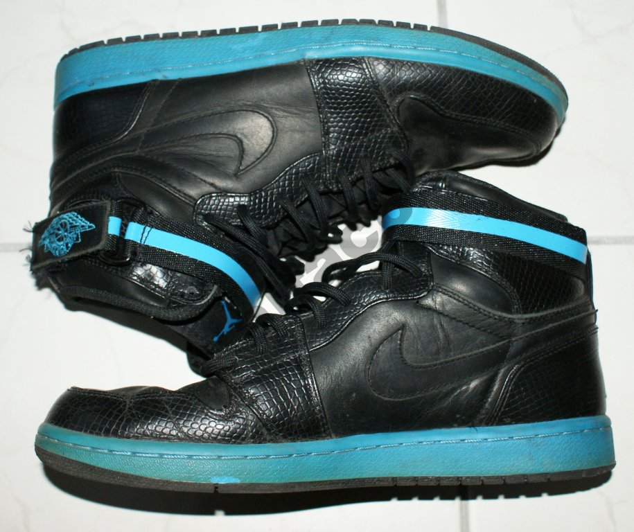. Nike Air Jordan 1 High Strap - 375352 001 - 44