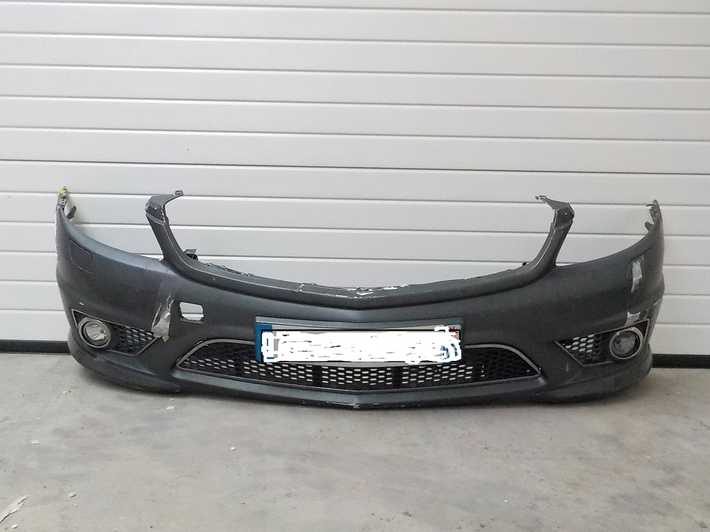 Mercedes W216 63 AMG zderzak przód uszkodzony *