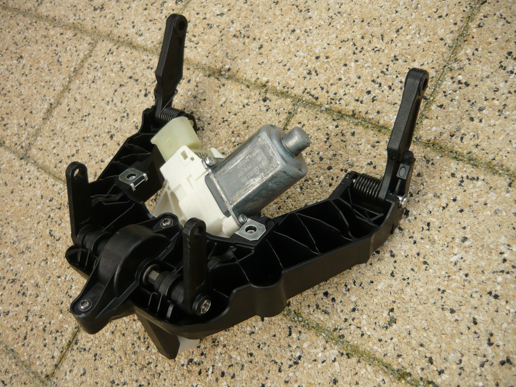 kinakorateページ BMW C 650 GT K19 PODNOSZENIE 46638527122 8527122