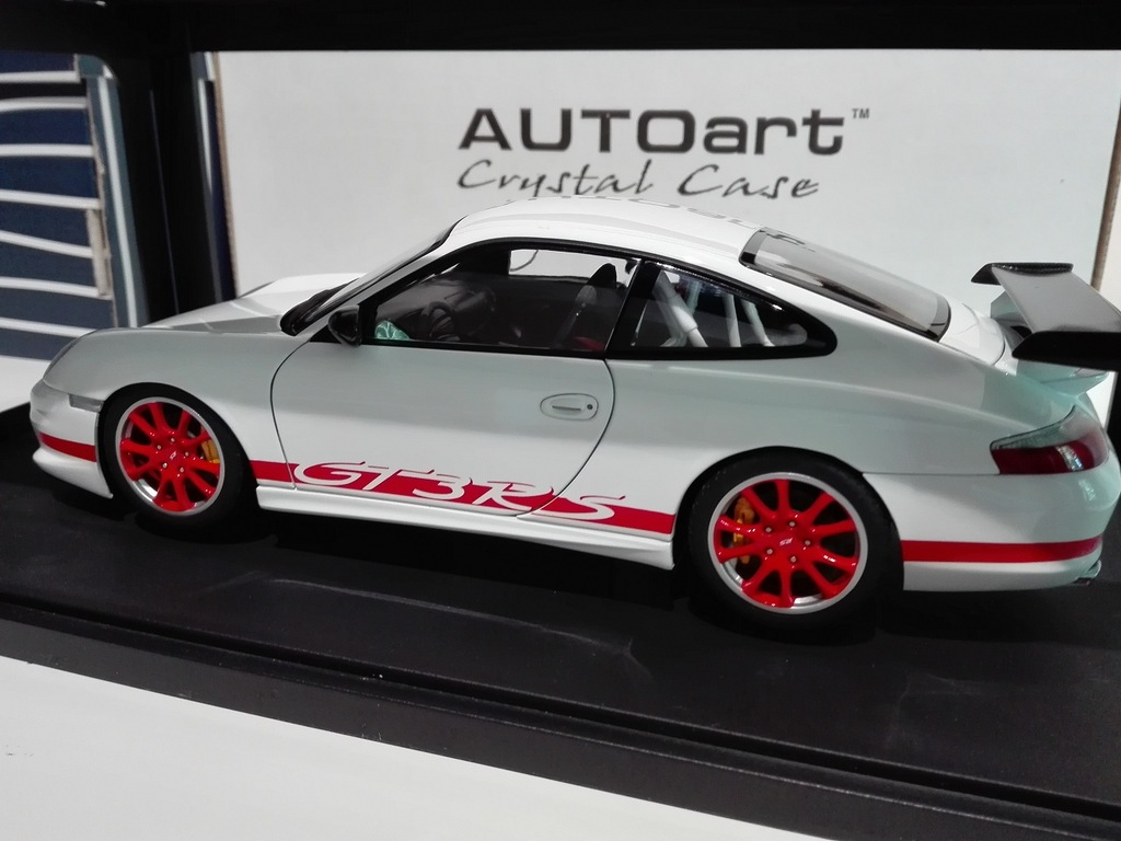 特価 AUTOart (1/18) ポルシェ 911(996) GT3 オートアート ミニカー 1/18 ポルシェ 911 (996) GT3 RSR FIA GT