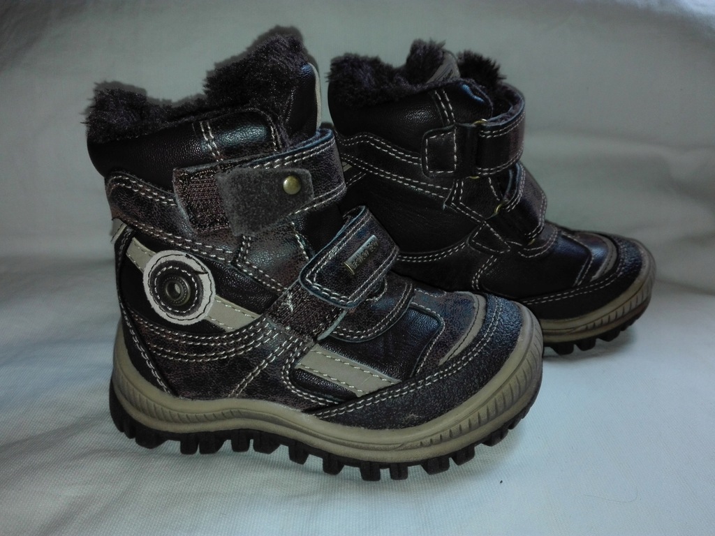 Buty zimowe kozaki chłopięce r. 25 Action Boy CCC