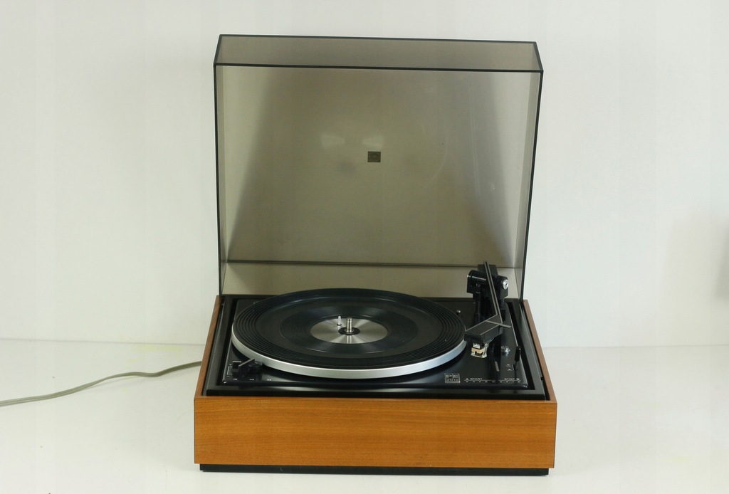 GRAMOFON PERPETUUM-EBNER PE 3012