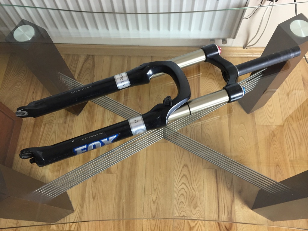 AMORTYZATOR FOX VANILLA R SKOK 140