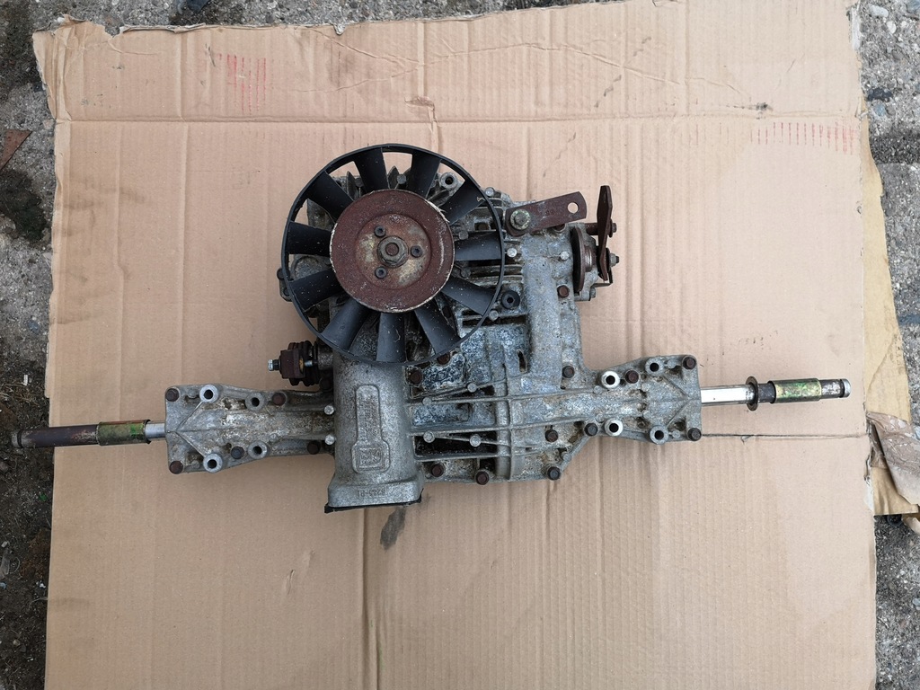 Skrzynia biegów Tecumseh Peerless hydrostatyczna a