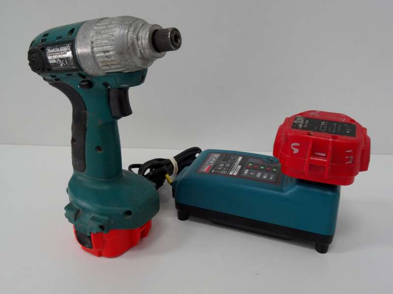 Makita 6935fd impact driver hot sale