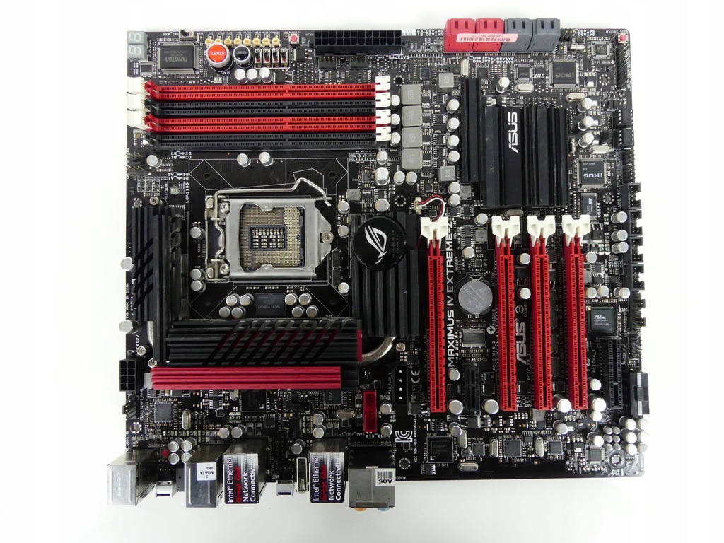 Asus maximus 4 extreme z не включается