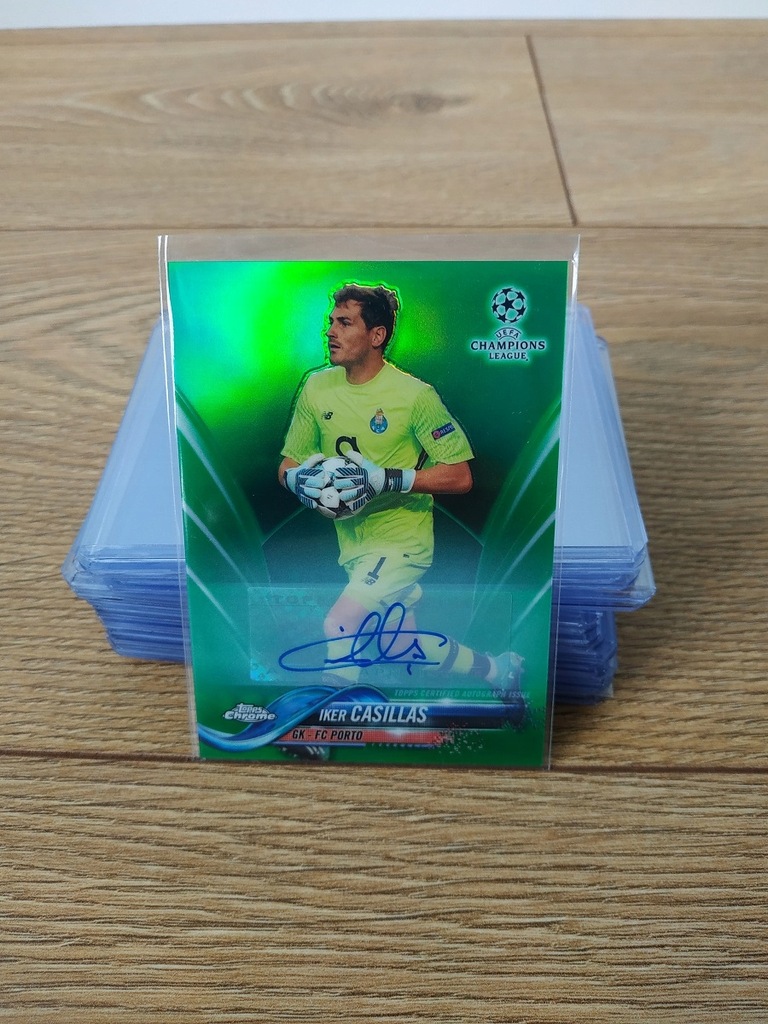 Iker Casillas Topps auto autograf Real Madryt /99