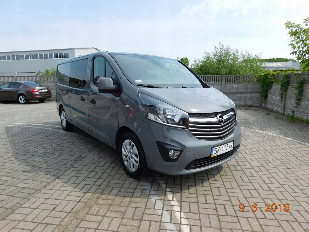 Opel Vivaro 1,6 BiTURBO 2016 R - ODSTAPIE LEASING