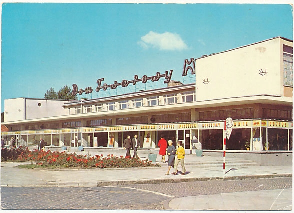 Sławno PRL Dom Towarowy MHD neon wystawa moda