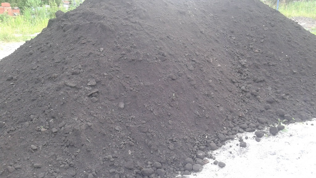 Ziemia Czarnoziem Ogrodnicza  wywrotka 10 ,2 m3