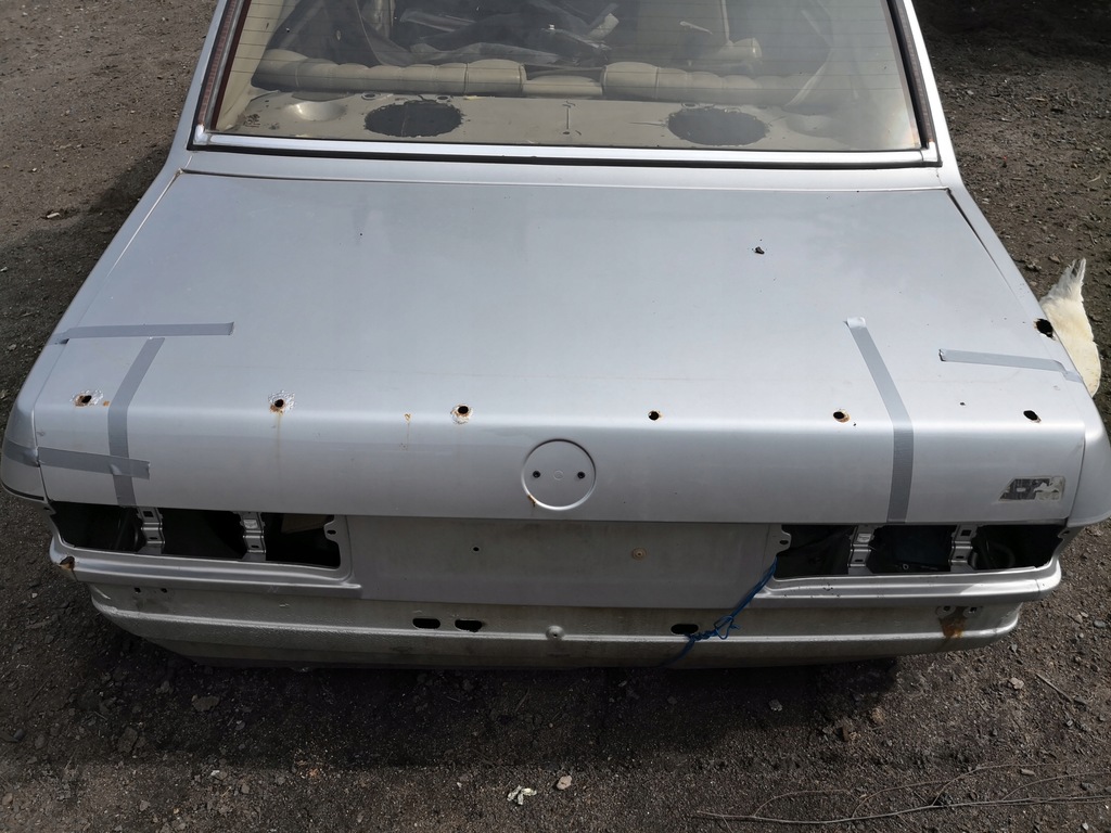 Klapa tylna BMW E28