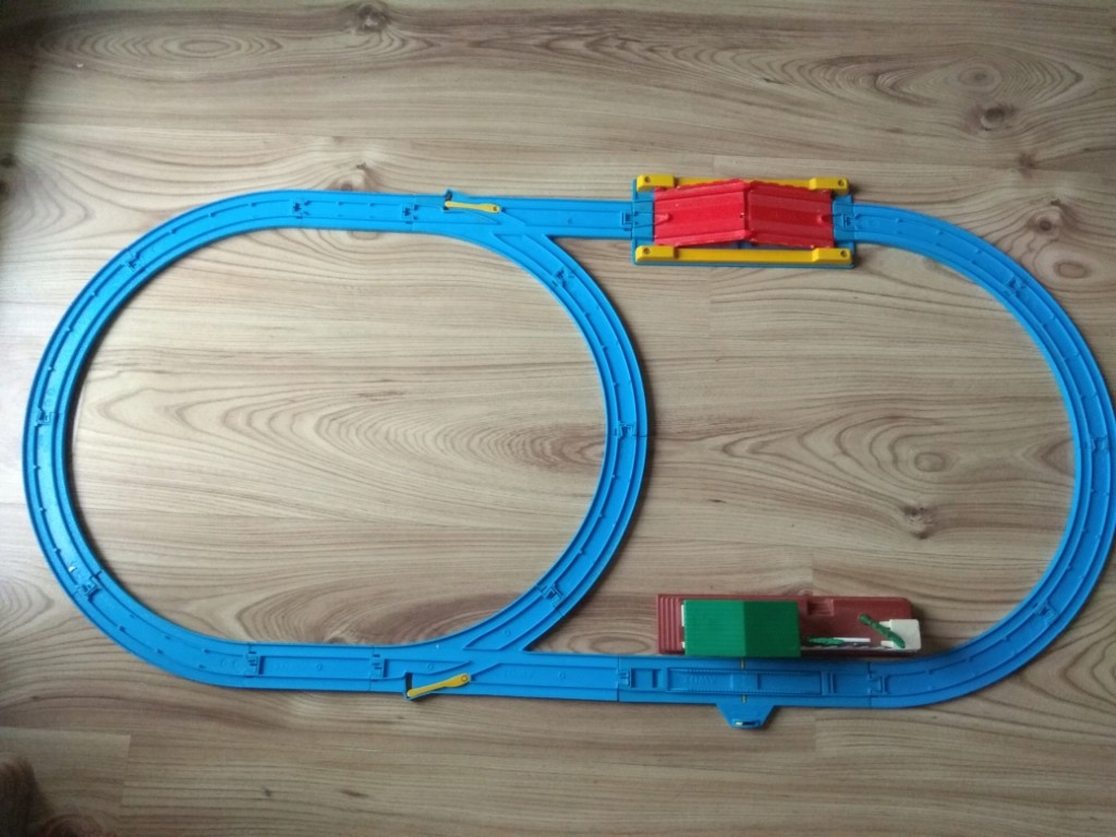 tory tomy