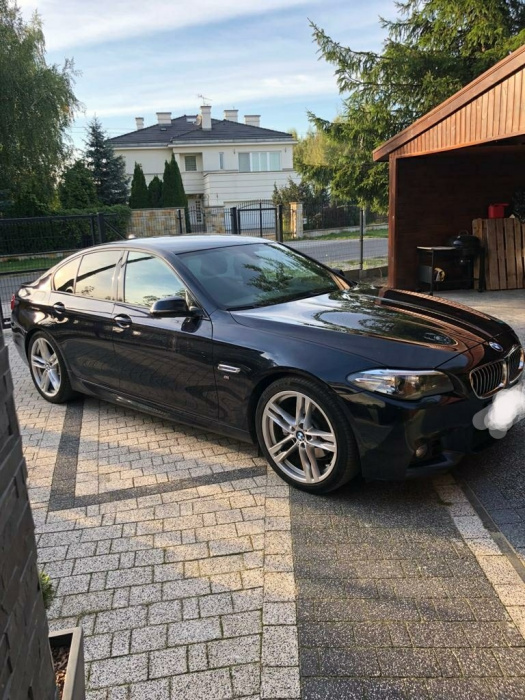 Sprzedam samochód BMW 5 F 10 520d