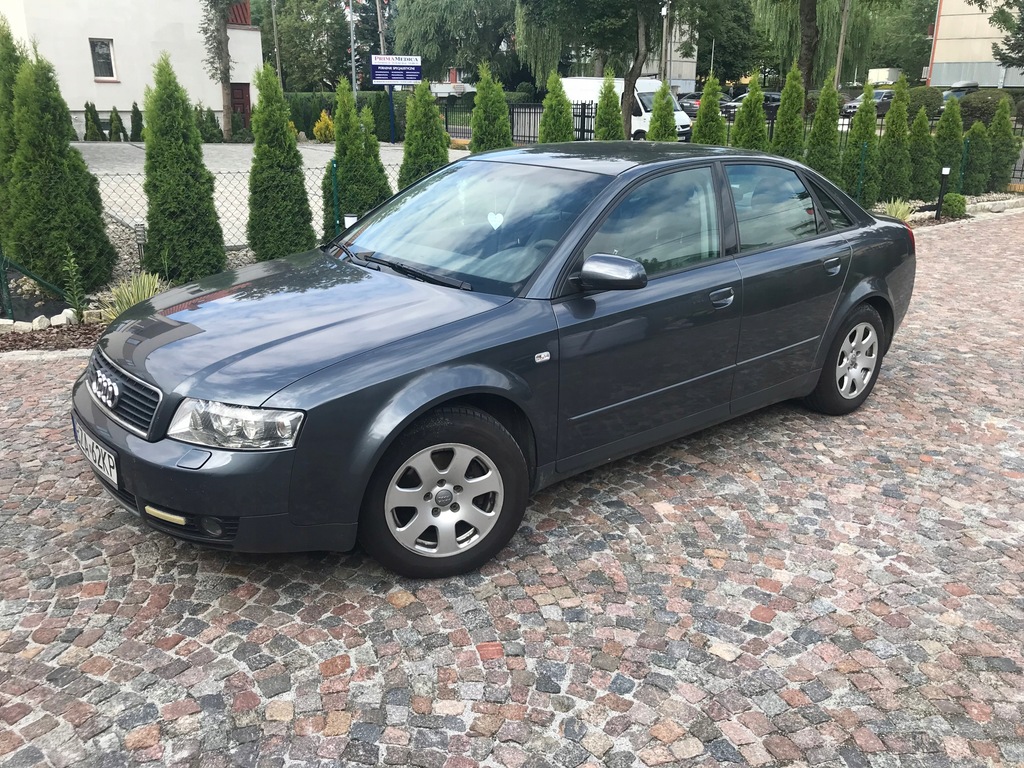 Audi a4 1.9 tdi bezwypadkowy