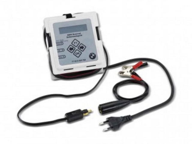Prostownik BMW Motorrad nr. 77028551896
