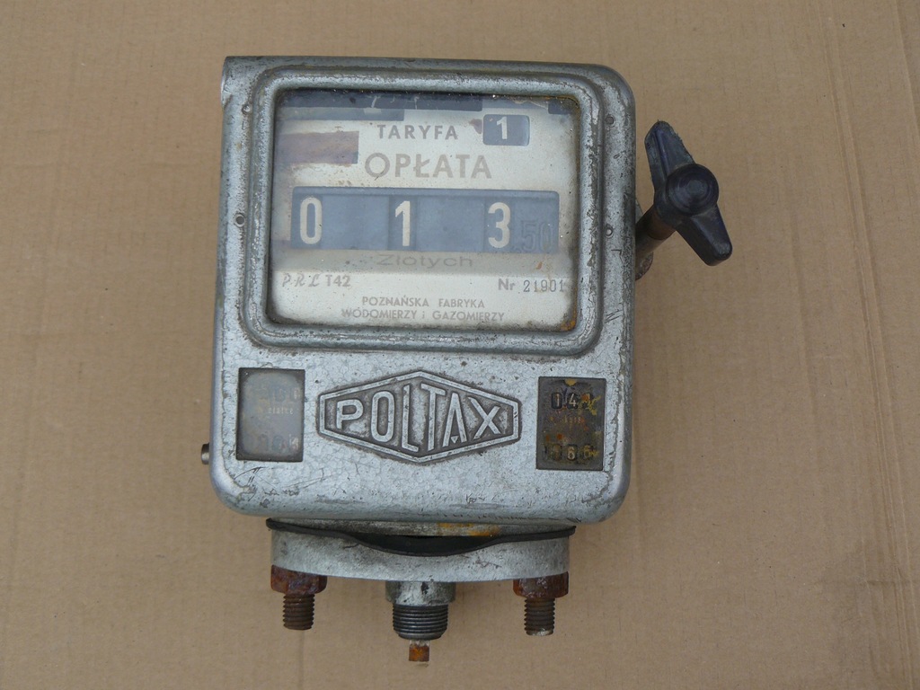 TAKSOMETR Z CZASÓW PRL-u. FIAT 125p. WARSZAWA