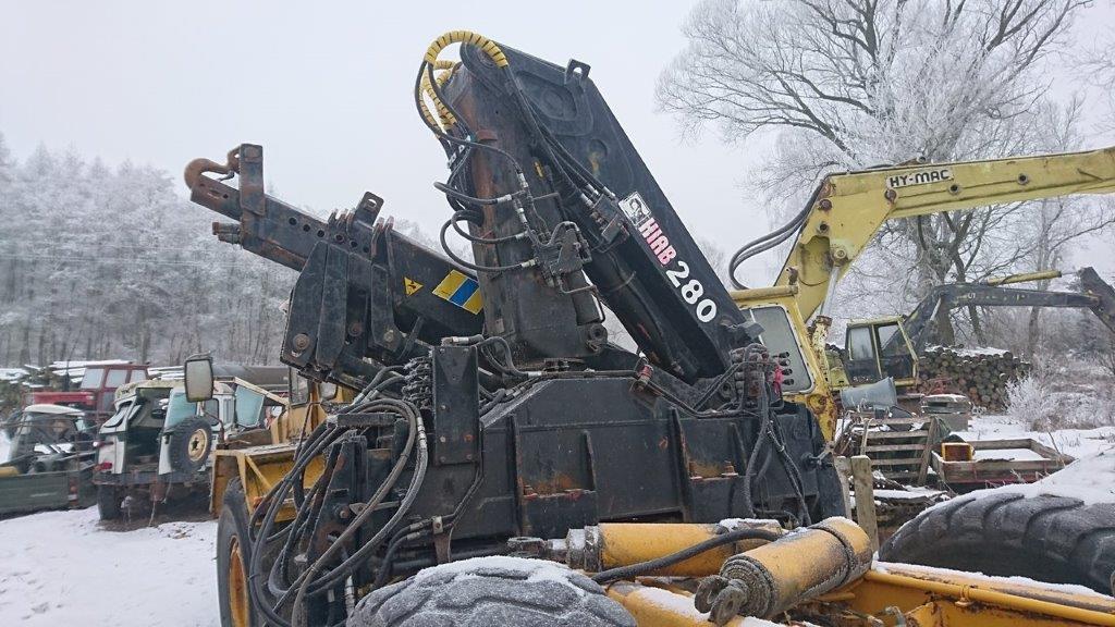 HDS ,Dźwig Hiab 280-4. Ramię 23 m. Udźwig 12 ton.