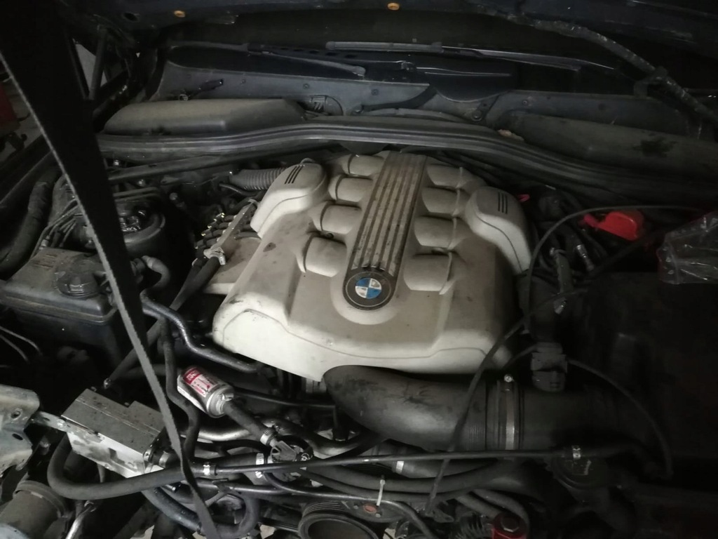 BMW serie 6 645 ci e63 coupé