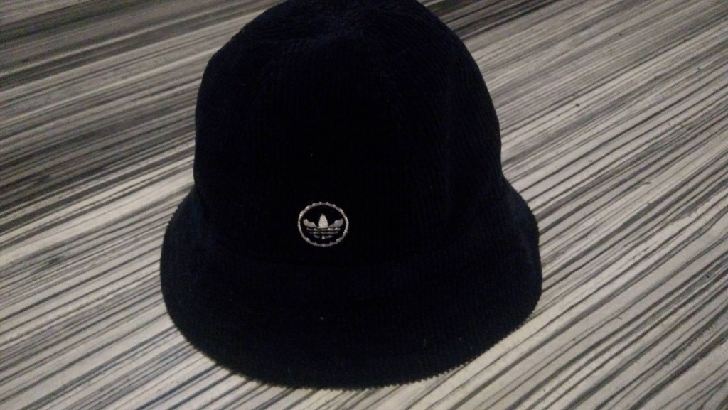 ADIDAS OLDSCHOOL kapelusz czapka