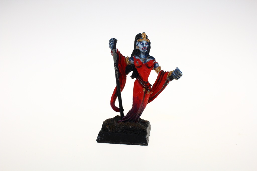 Warhammer Vampire Counts Neferata figurka metal