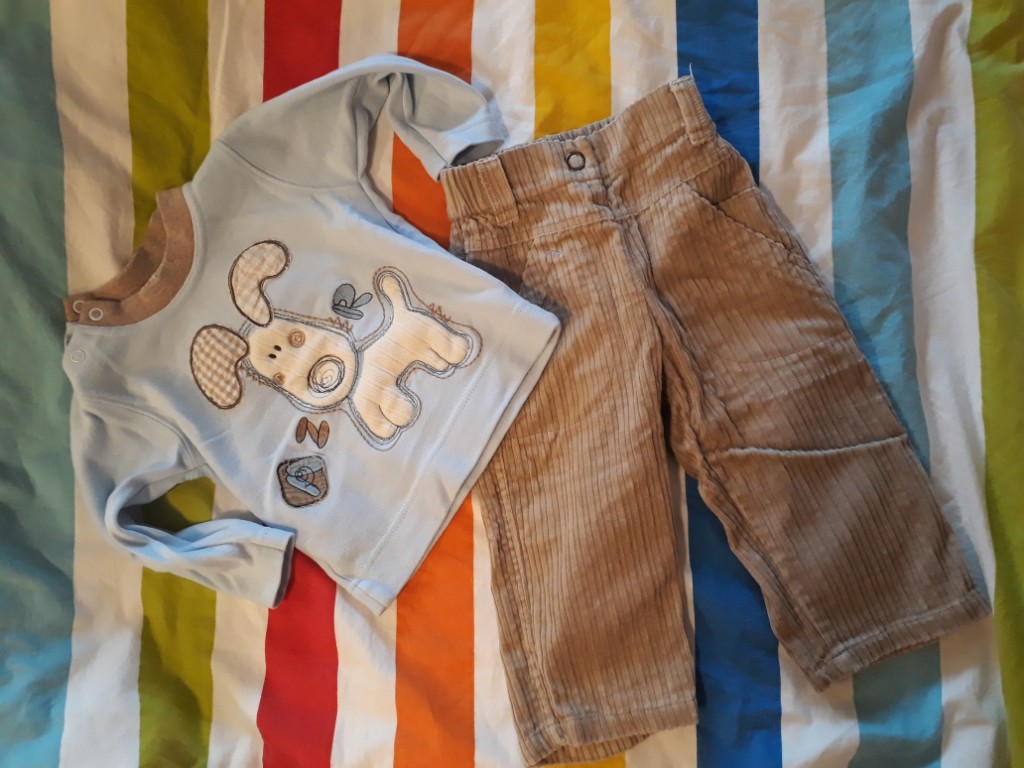 Komplet Bluzka i spodnie chłopiec r. 74