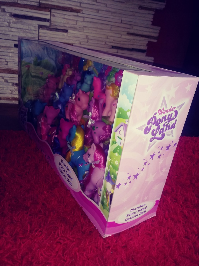 Zestaw kucyków WONDER PONY LAND DELUXE SET NOWY