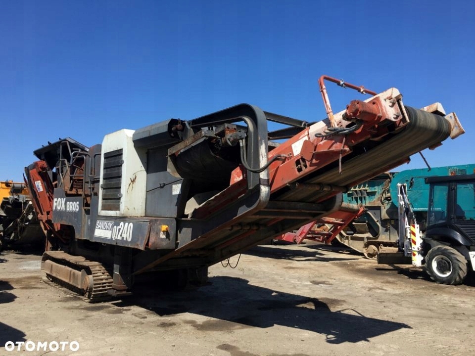 Kruszarka szczękowa Sandvik QJ240 (Extec C10)