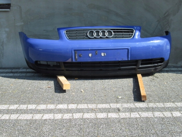 ZDERZAK PRZEDNI AUDI A3 8L 96-03 LY5M NIEBIESKI